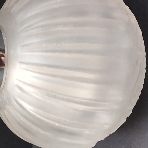 Eden Lampe Aromatic White/Silver Frosted Glass Diffuser Lamp. - Picture 2 of 9